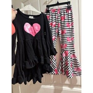 Heart & Stripes Valentines love matching set outfit Girls Sz 4/5
